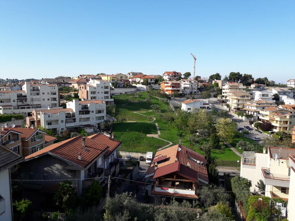 Bellavista - Pescara Colli Apartment Bagian luar foto